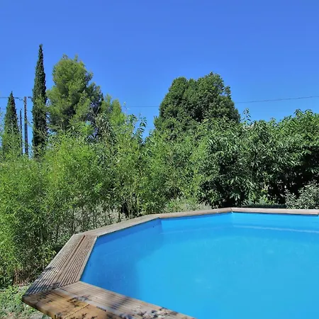 2 Bedroom Beautiful In St Didier Tatil Evi